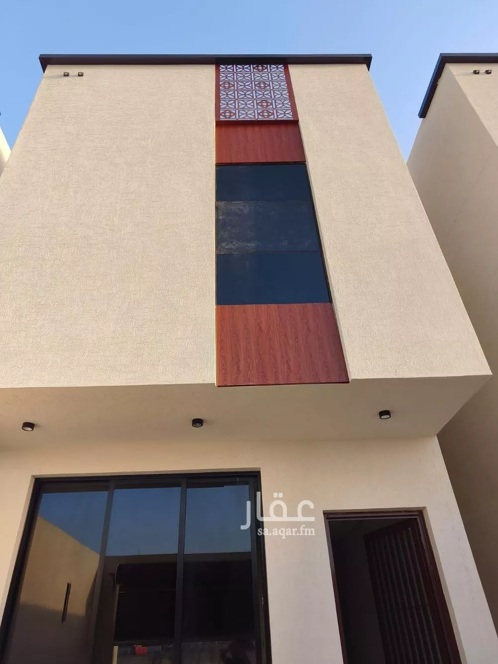 6 bedroom villa in Al Buhairah 8