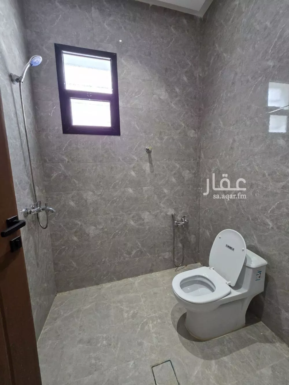 دور 6 غرف في الرمال 10
