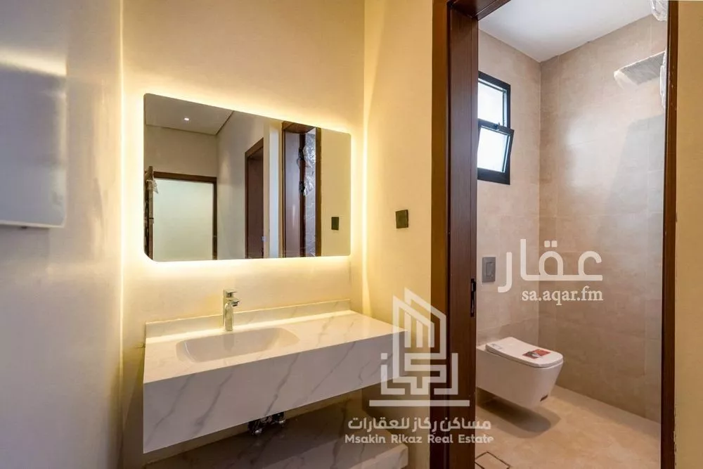 دور 4 غرف في السعادة 6