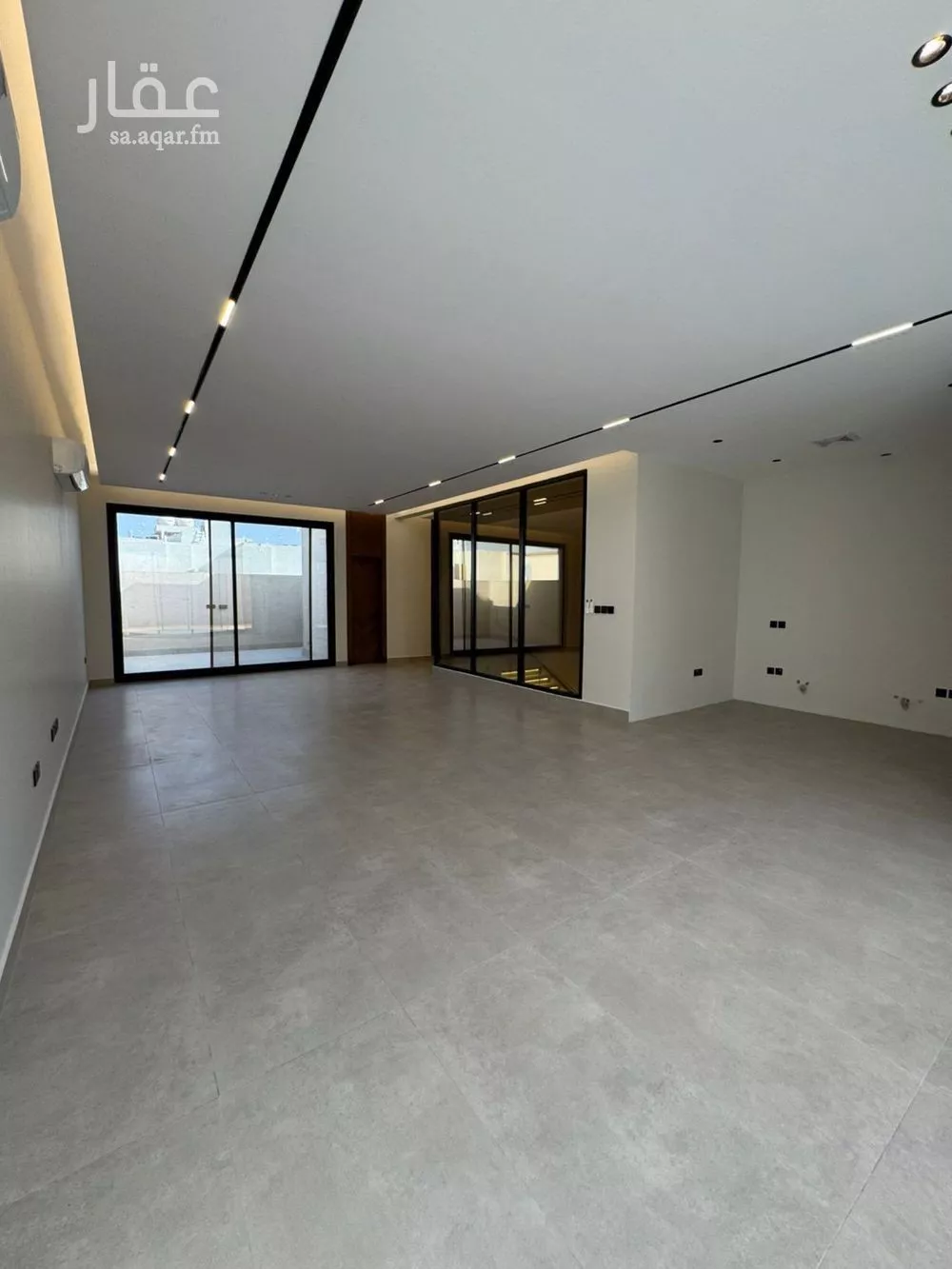 3 bedroom floor in Al Aridh 6