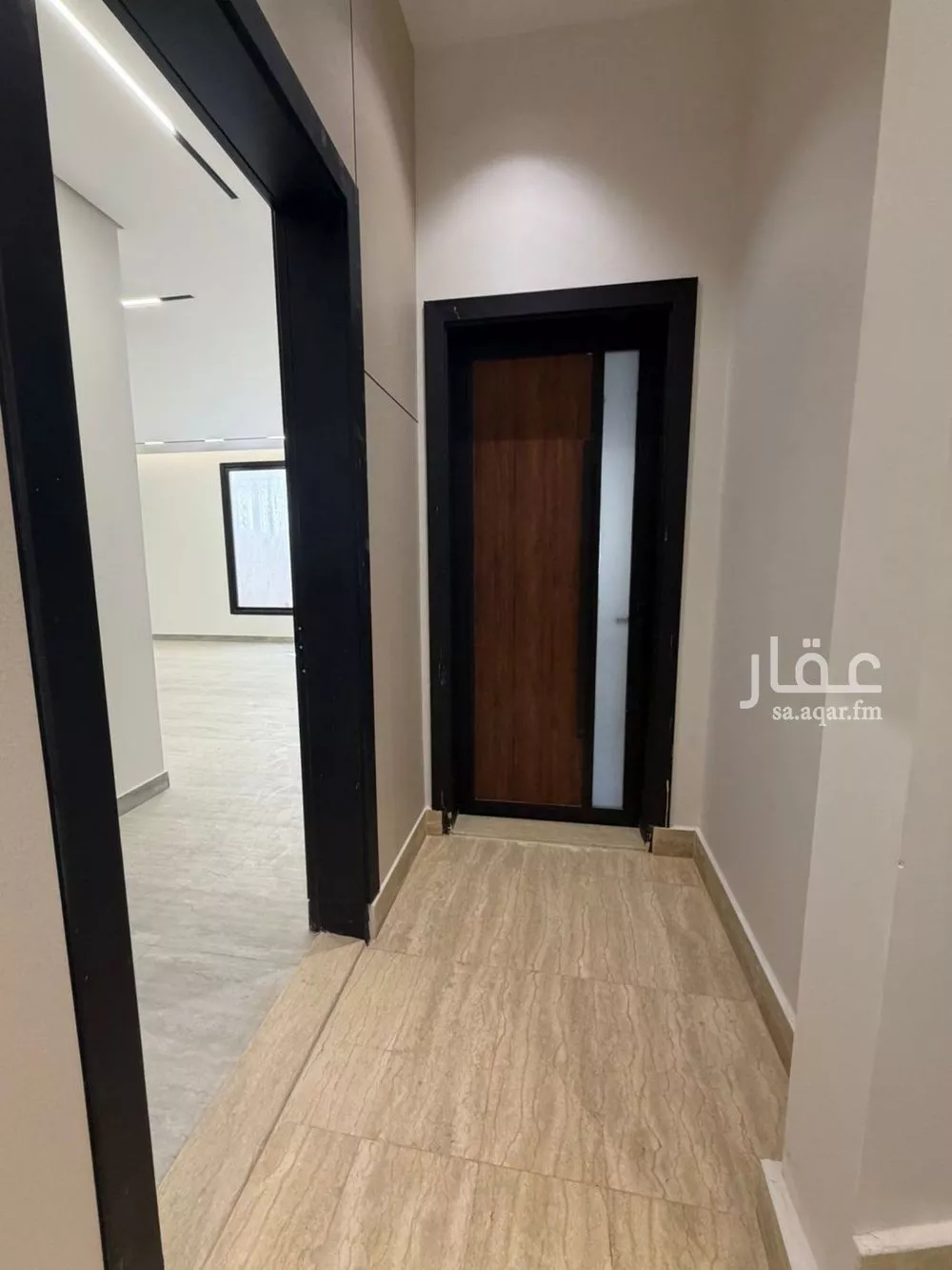 3 bedroom floor in Al Maizilah 9