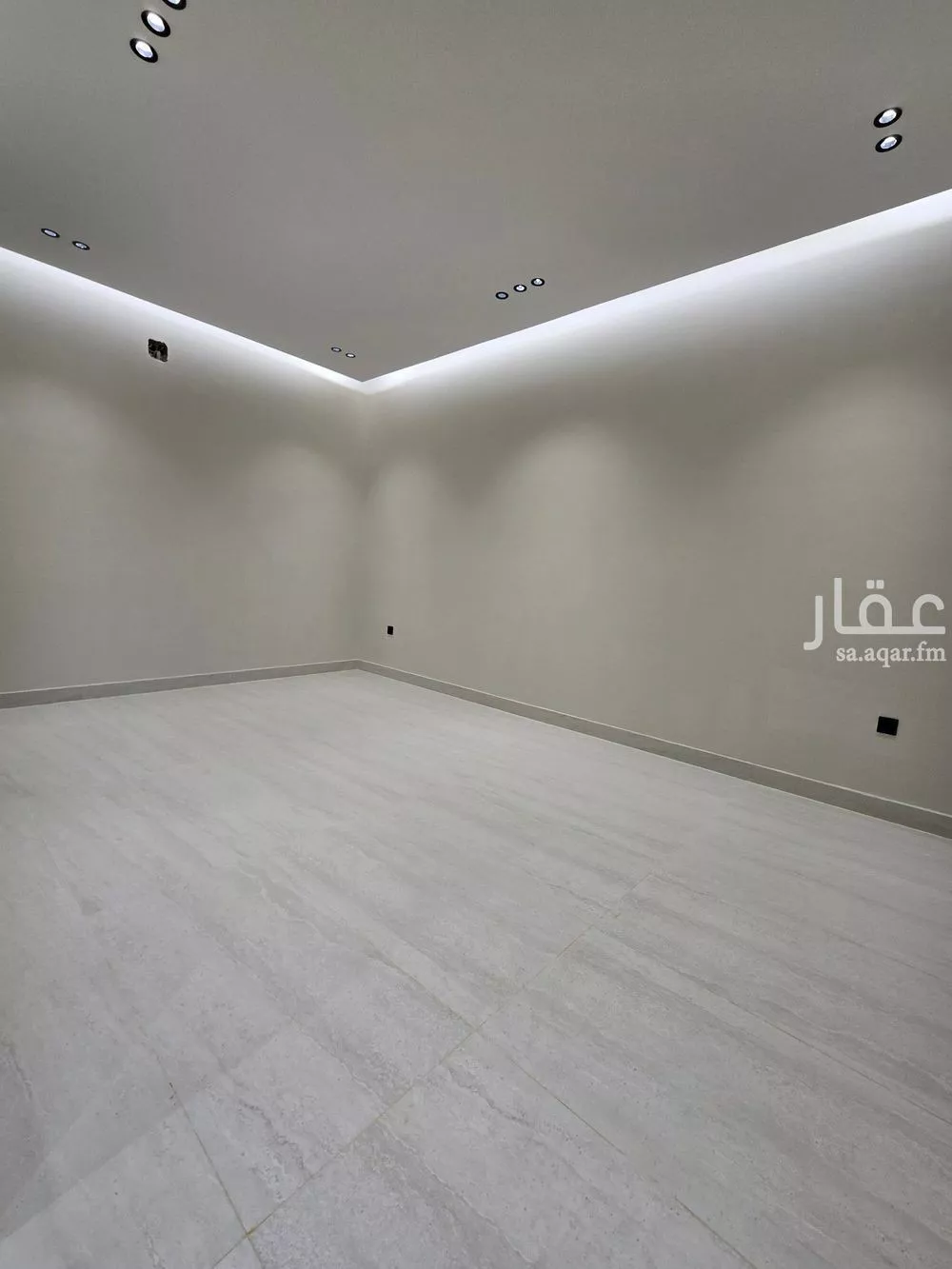 3 bedroom floor in Ash Sharq 4