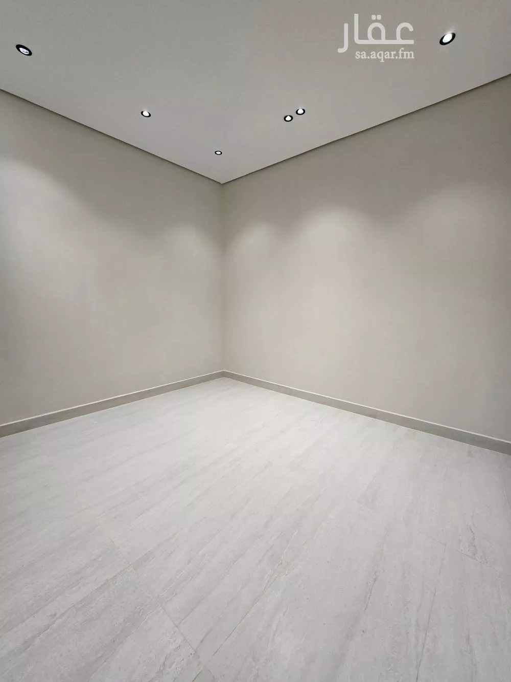 3 bedroom floor in Ash Sharq 5