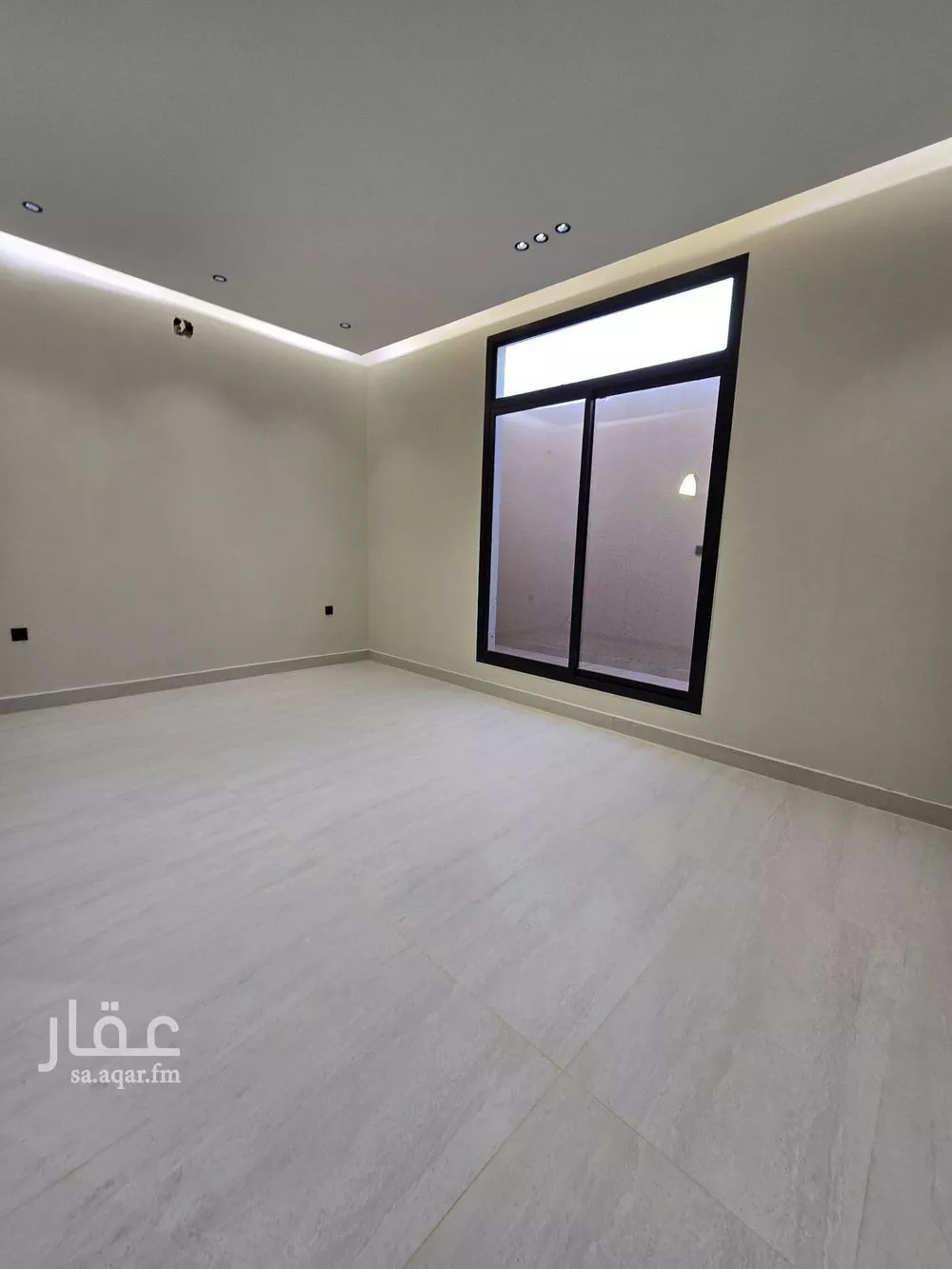 3 bedroom floor in Ash Sharq 7