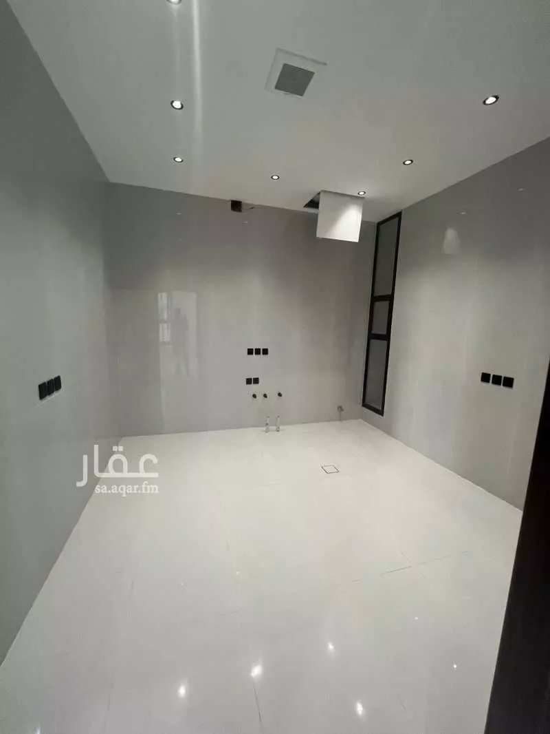 3 bedroom floor in Ash Sharq 5
