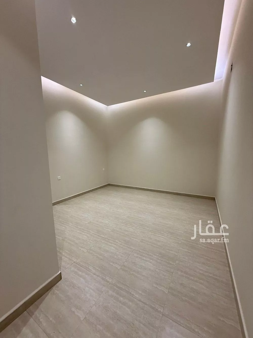 دور 3 غرف في ظهرة نمار 9