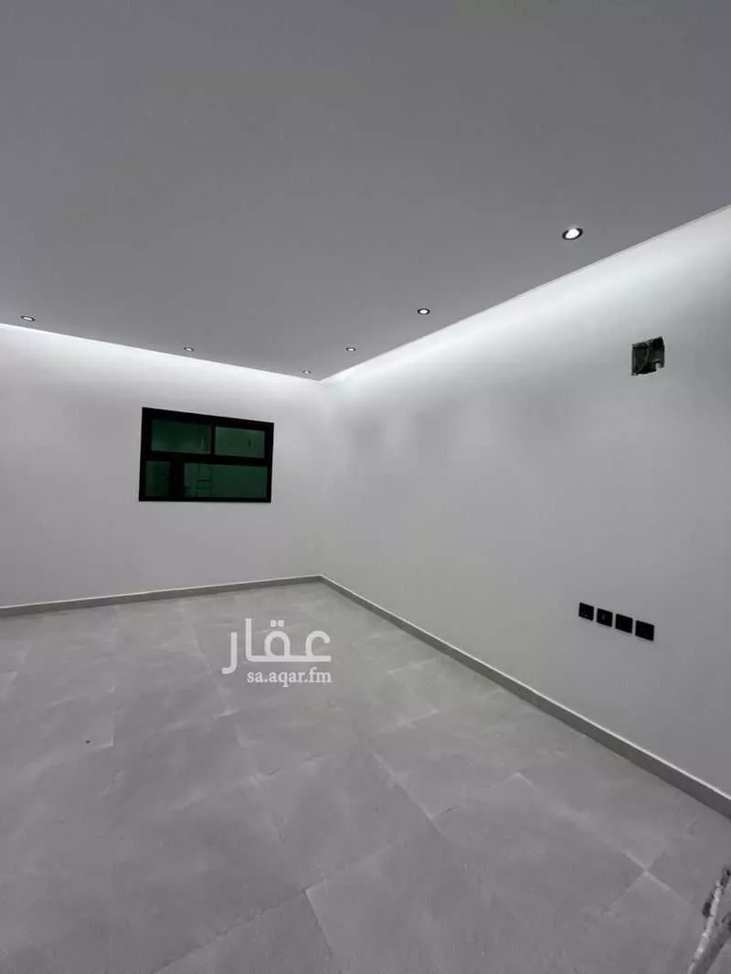 5 bedroom floor in Al Maizilah 3