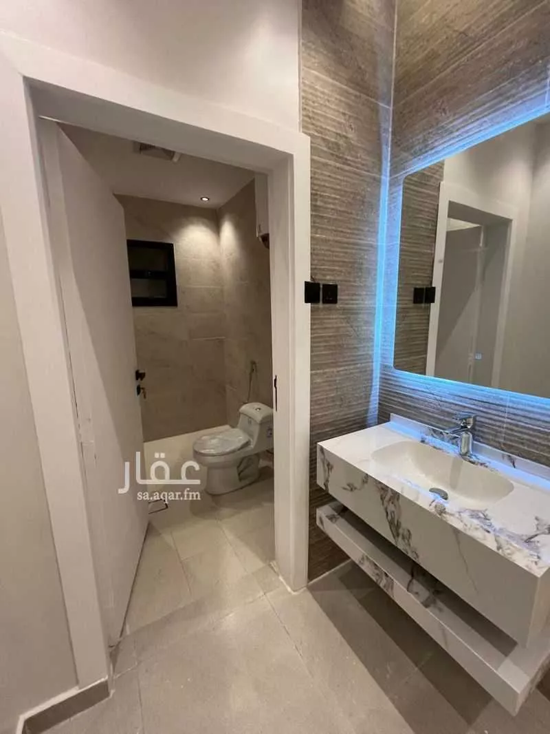 5 bedroom floor in Al Maizilah 5