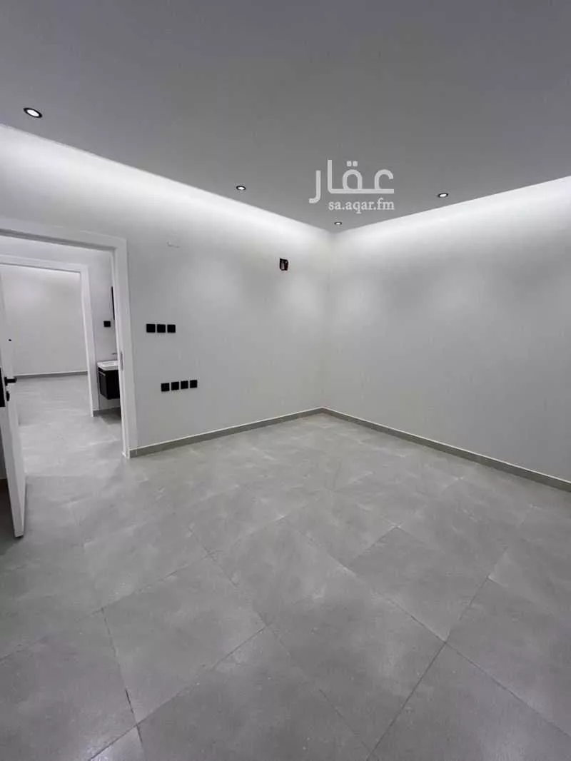 5 bedroom floor in Al Maizilah 6