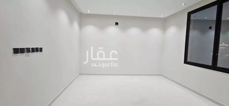دور 5 غرف في طيبة 17