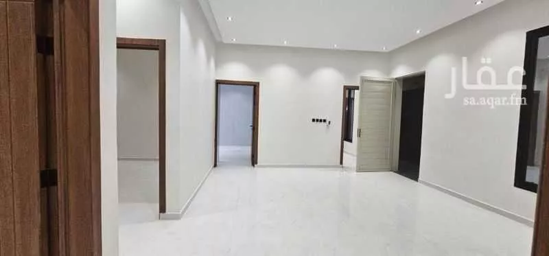 دور 5 غرف في طيبة 8