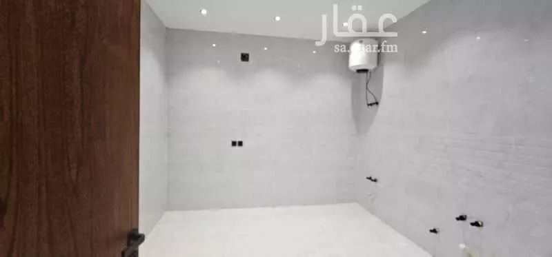 5 bedroom floor in Taibah 5