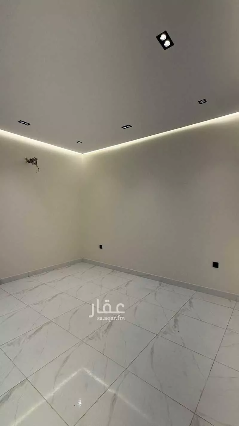 شقة 5 غرف في بطحاء قريش 7