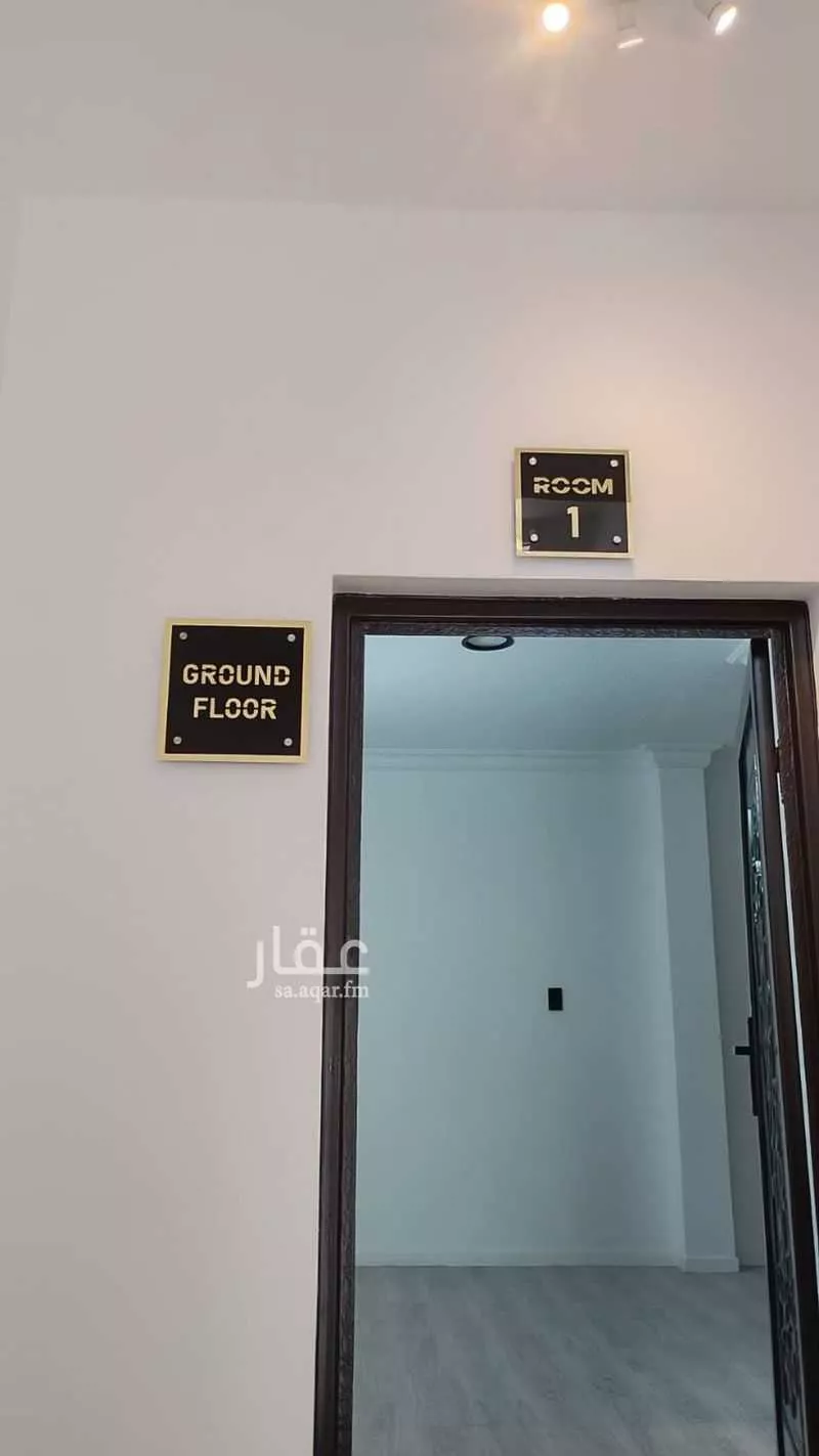 عمارة 593 م² في عبدالله فؤاد 11