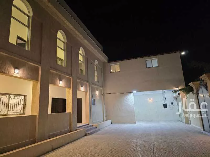 عمارة 593 م² في عبدالله فؤاد 5