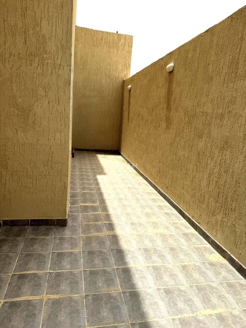 6 bedroom villa in Uraidh, Riyadh 23