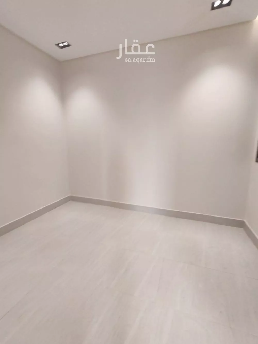 5 bedroom villa in Al Uraija Al Gharbiyah, Riyadh 14