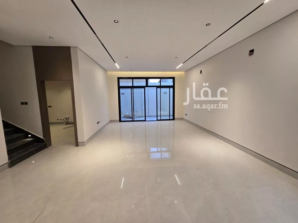 3 bedroom villa in Al Uraija Al Gharbi, Riyadh 14