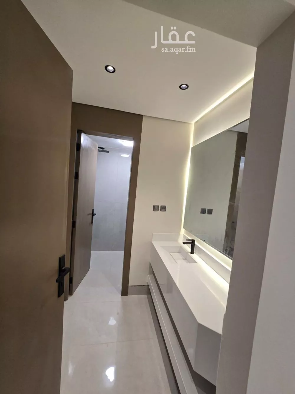 3 bedroom villa in Al Uraija Al Gharbi, Riyadh 16