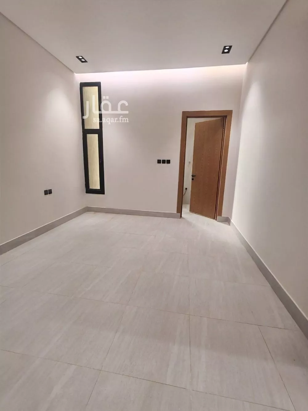 5 bedroom villa in Al Uraija Al Gharbiyah, Riyadh 15