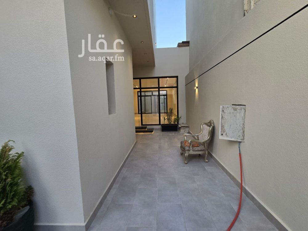 3 bedroom villa in Al Uraija Al Gharbi, Riyadh 10