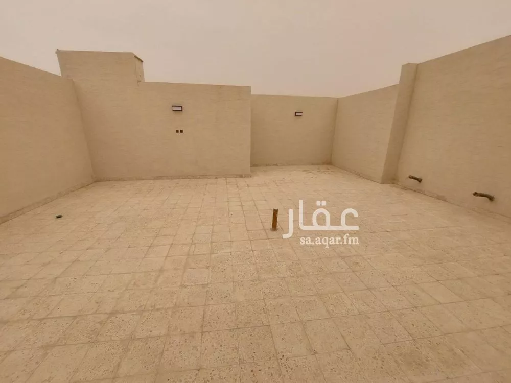 فيلا 5 غرف في العريجاء الغربية 13