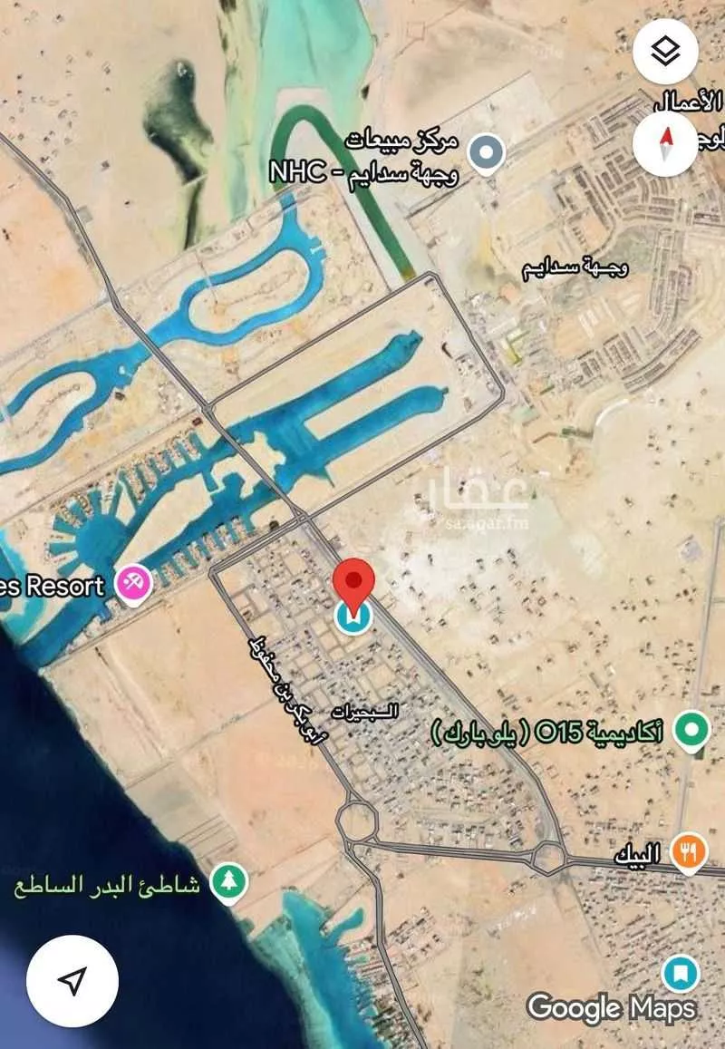 917 sqm land in Az Zomorod 6