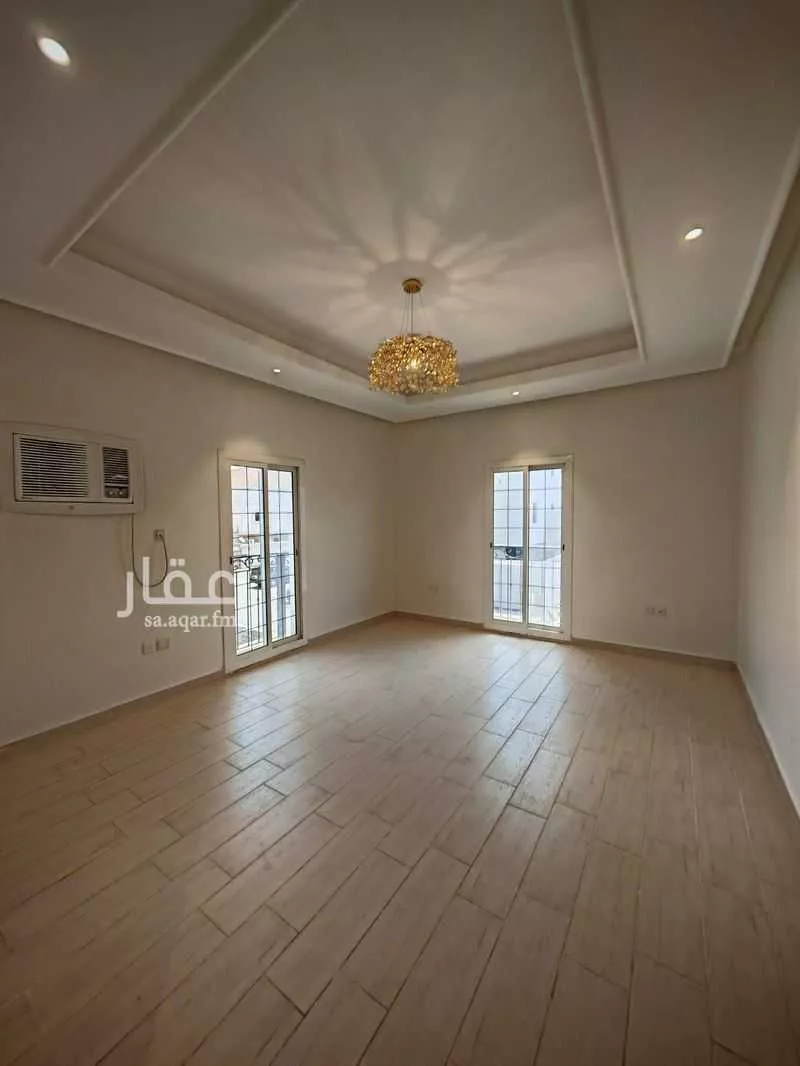 32 bedroom apartment in Al Yaqout 15