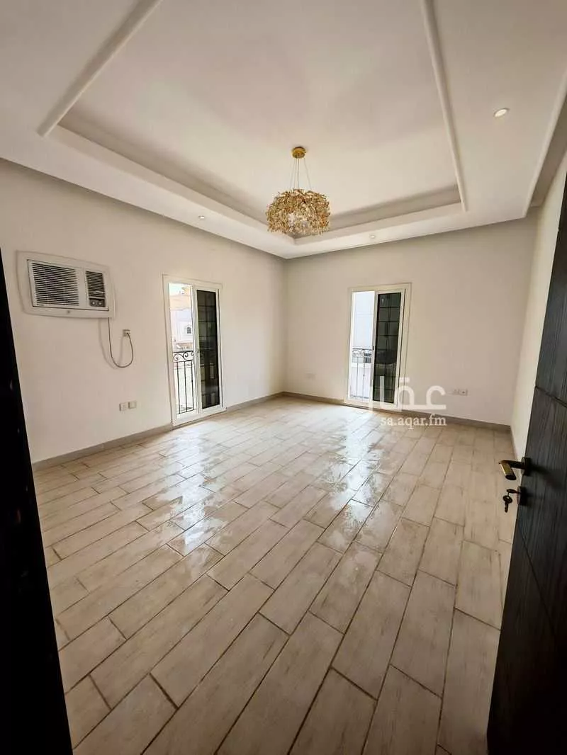 32 bedroom apartment in Al Yaqout 16