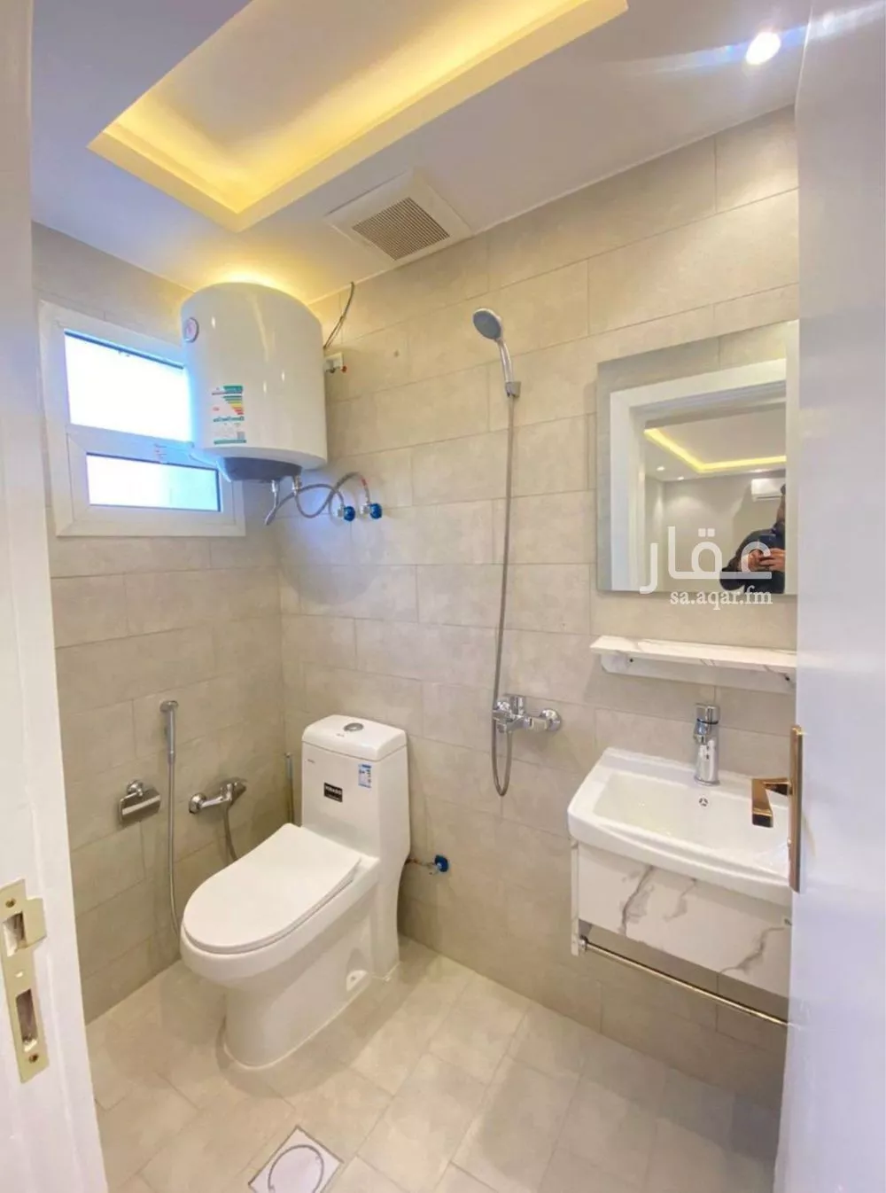 1 bedroom apartment in Al Aqiq 2