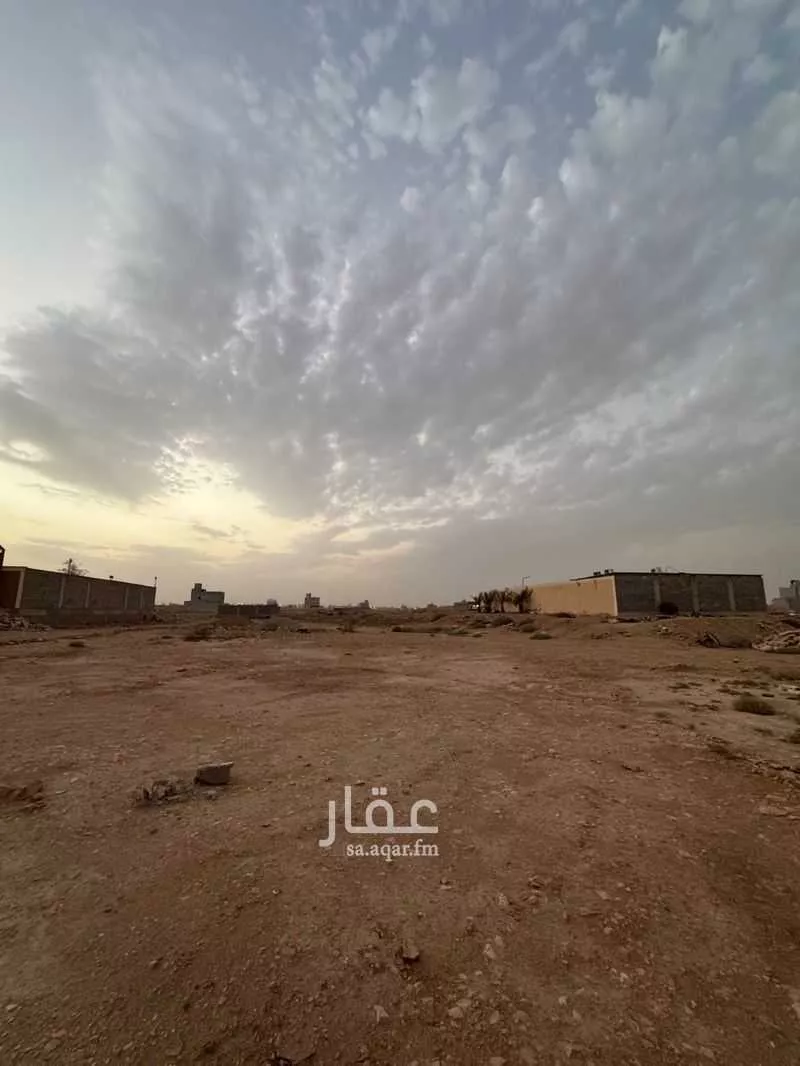 أرض 517 م² في عريض 5