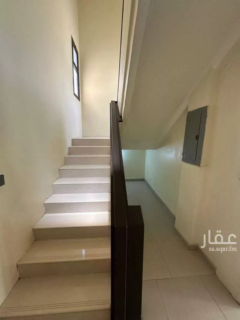 فيلا 5 غرف في الربوة 17