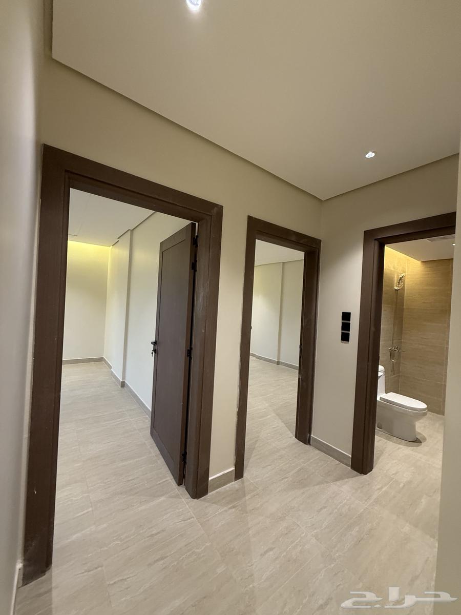 2 bedroom apartment in South Al Khobar 3