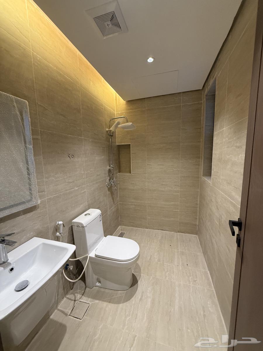 2 bedroom apartment in South Al Khobar 9
