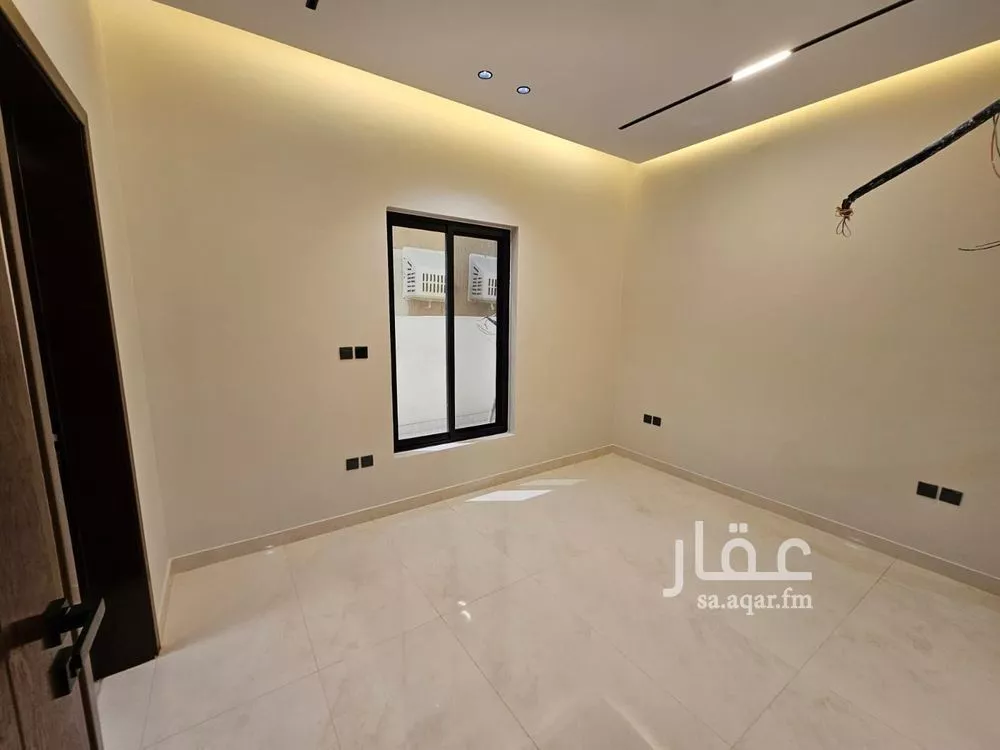 فيلا 7 غرف في الشراع 11