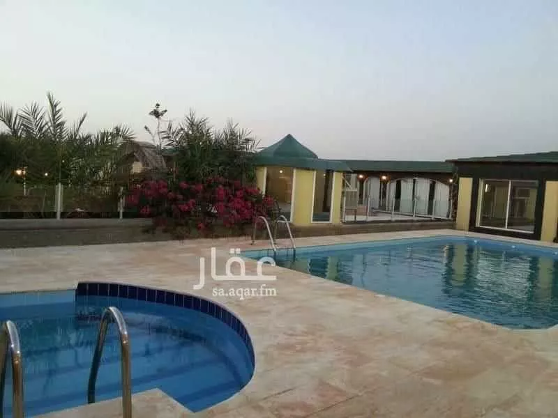 1672 sqm land in Abu Kabeer 2