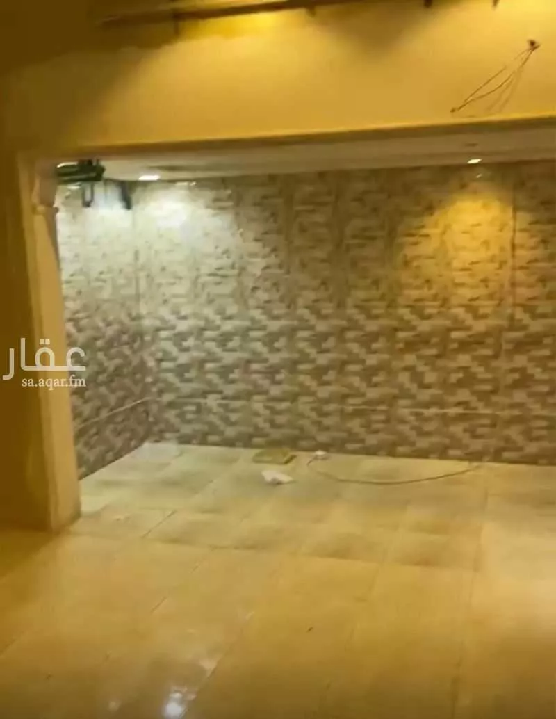 شقة 6 غرف في الشفا 2