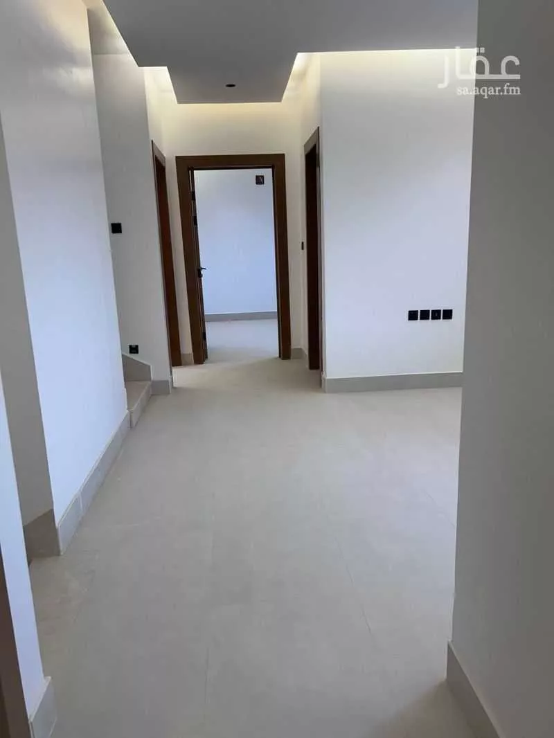 فيلا 5 غرف في بنبان 4