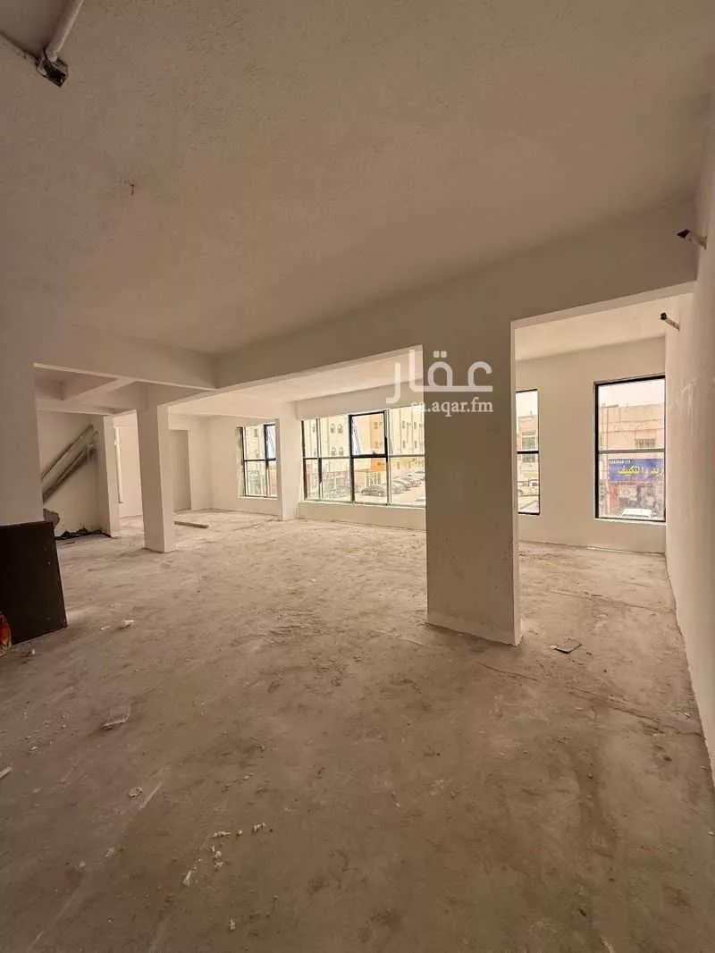 603 sqm building in Al Malaz 4