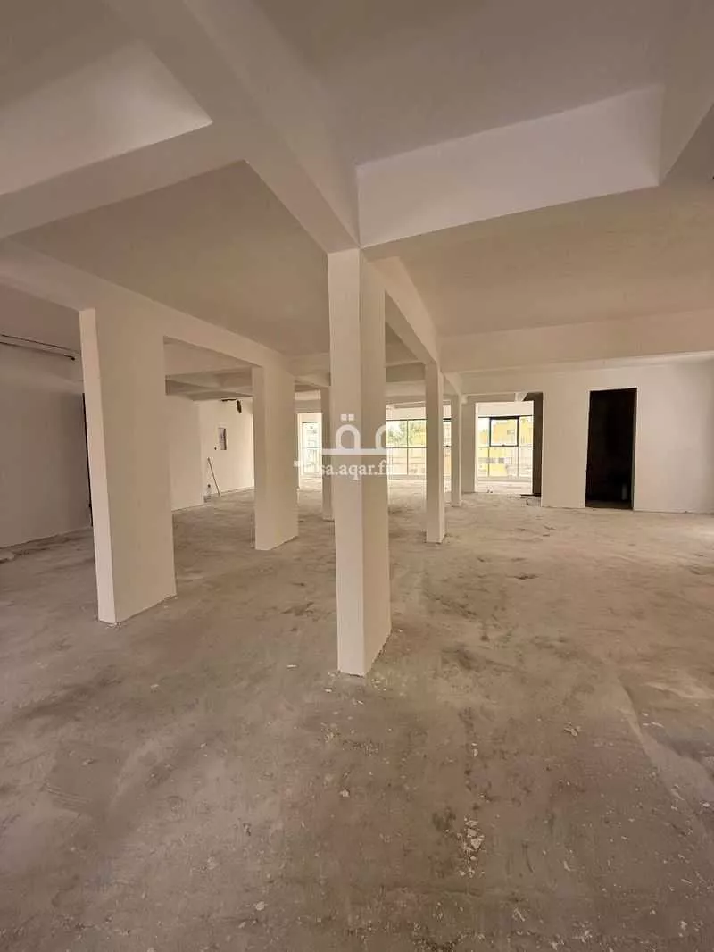 603 sqm building in Al Malaz 5