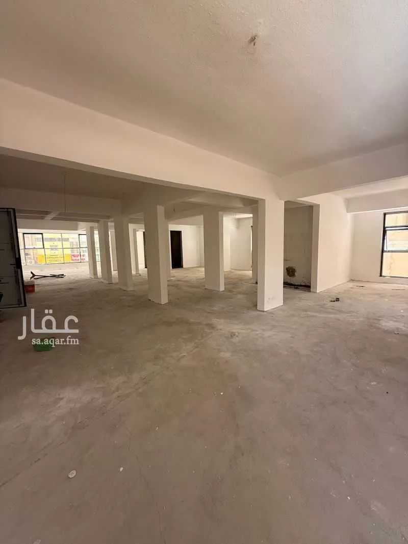 603 sqm building in Al Malaz 7