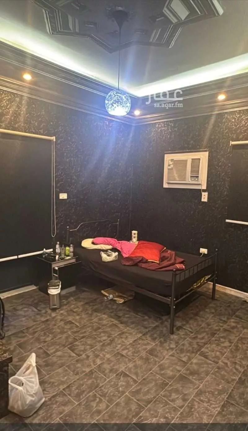5 bedroom apartment in Al Safa 4