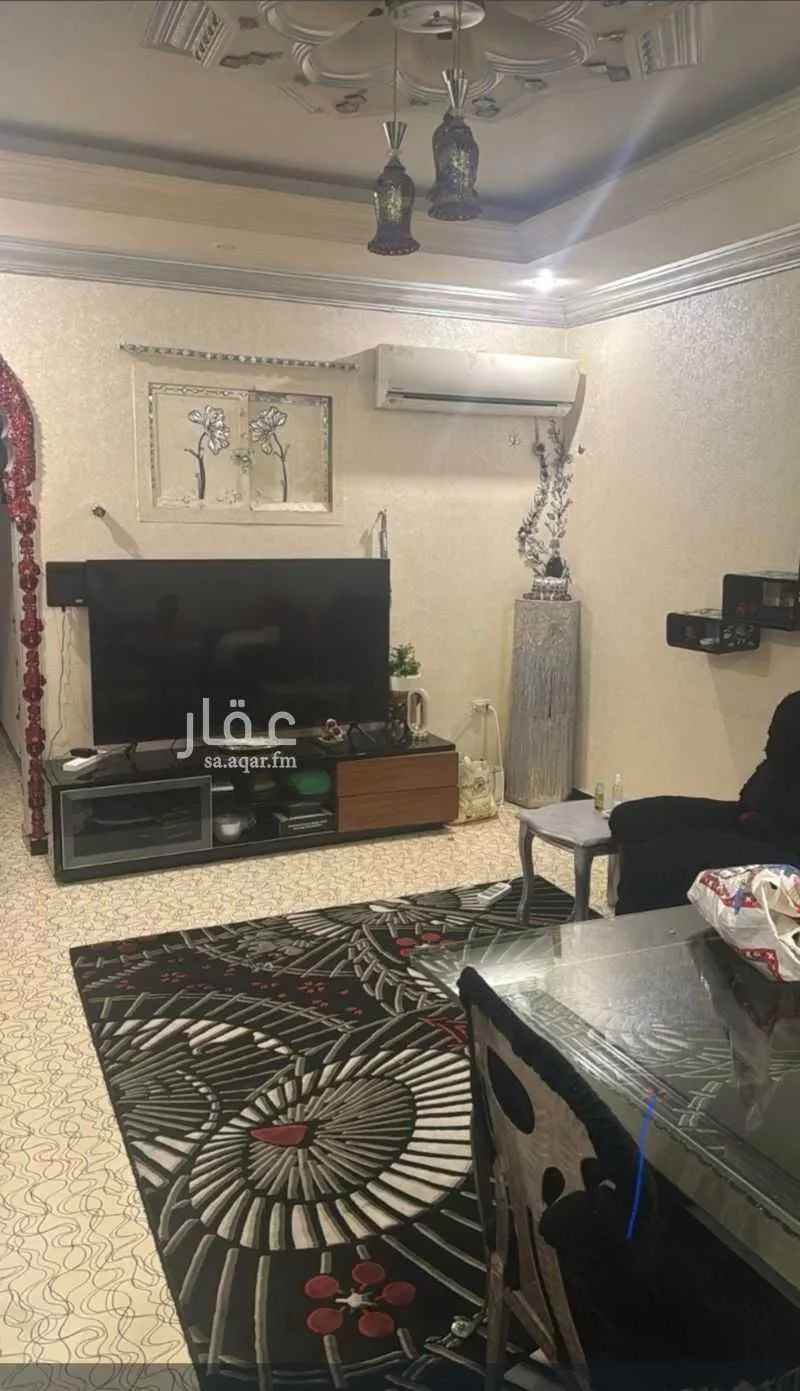 5 bedroom apartment in Al Safa 5
