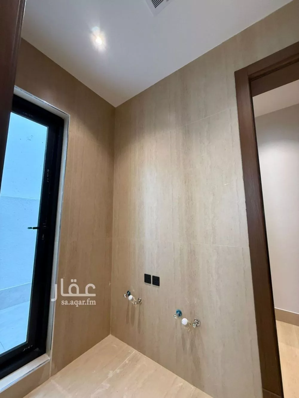 فيلا 6 غرف في المهدية 4