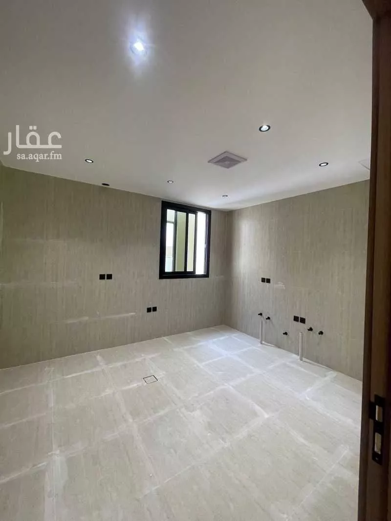 شقة 4 غرف في السعادة 5