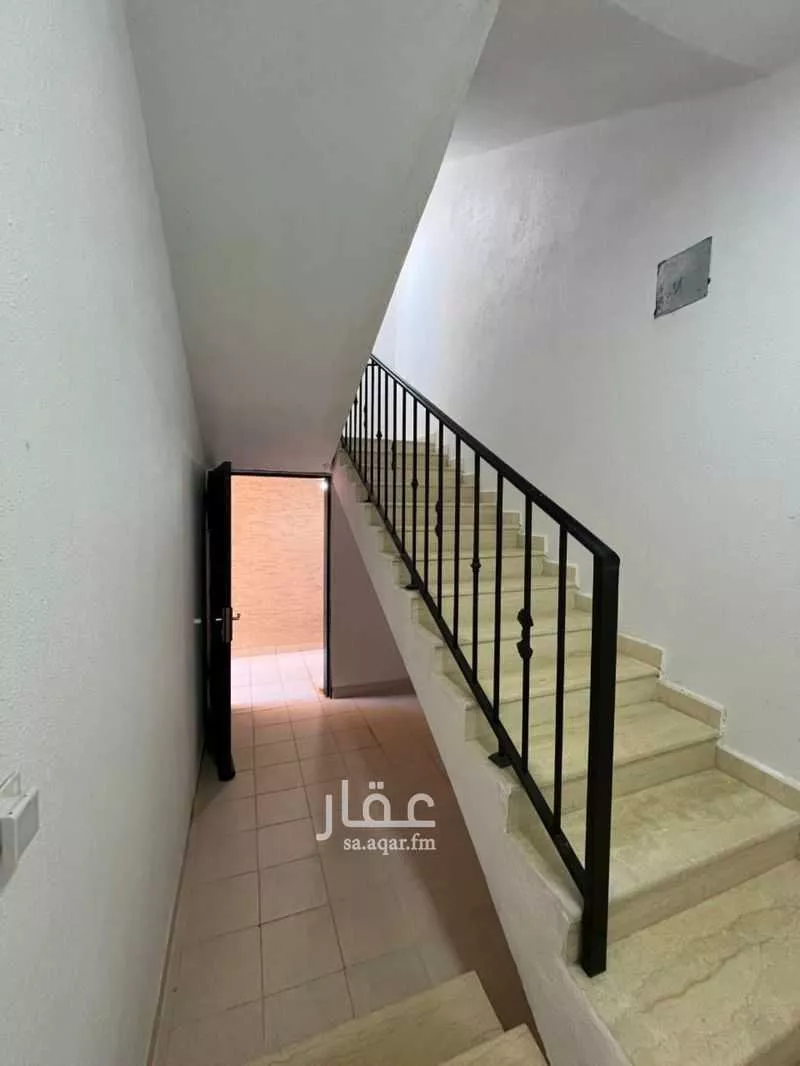 5 bedroom apartment in Tuwaiq 8