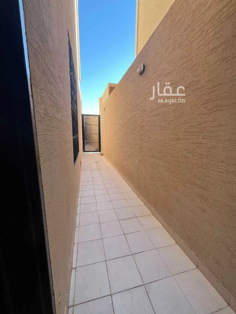 5 bedroom apartment in Tuwaiq 9