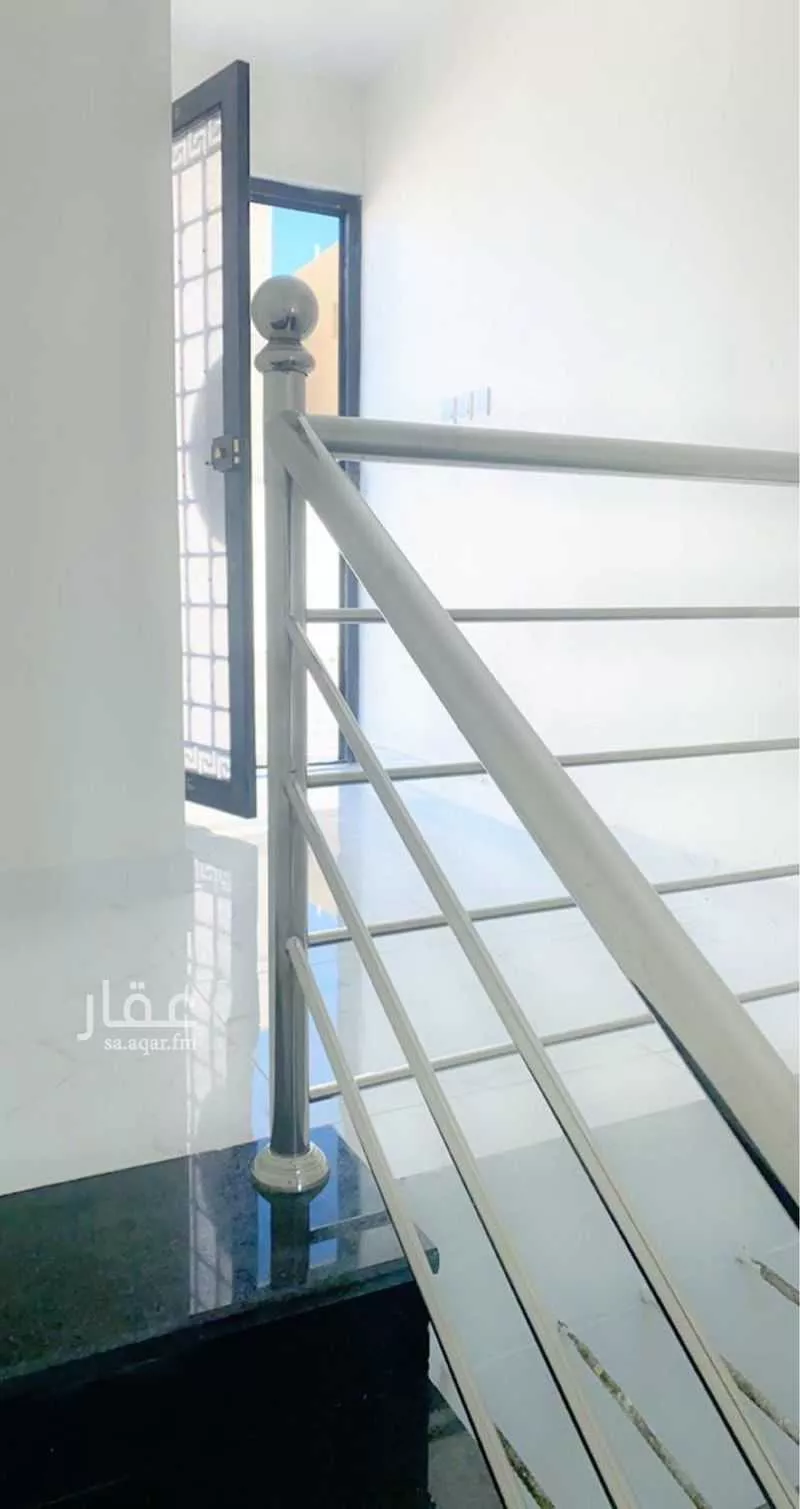 فيلا 5 غرف في الفروسية 9