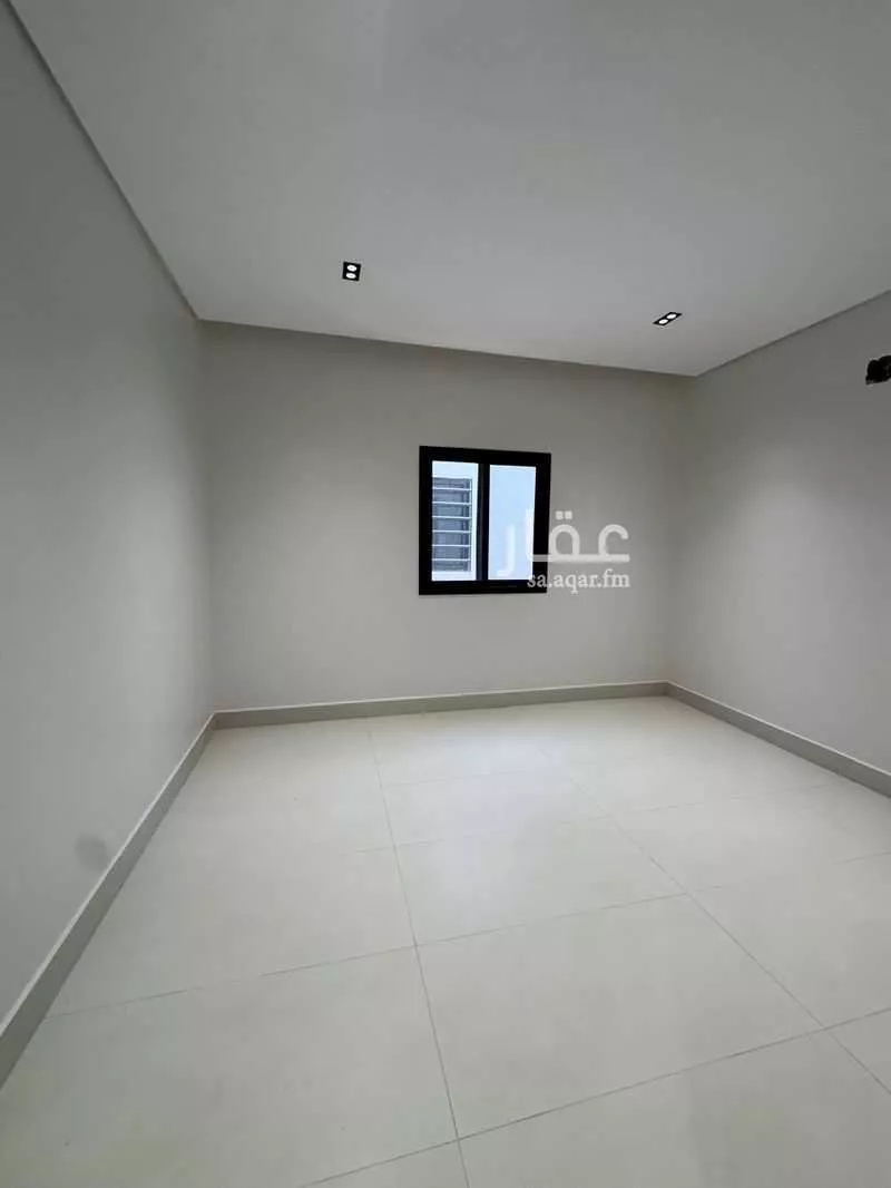 5 bedroom floor in Al Janadriyah 8