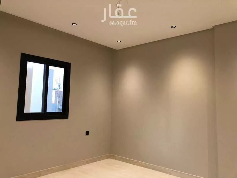 شقة 5 غرف في الصفا 3
